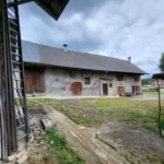 Ferme à rénover à Sales jardin_6
