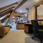 Loft design de 6 pièces à Montagny-les-Lanches bureau