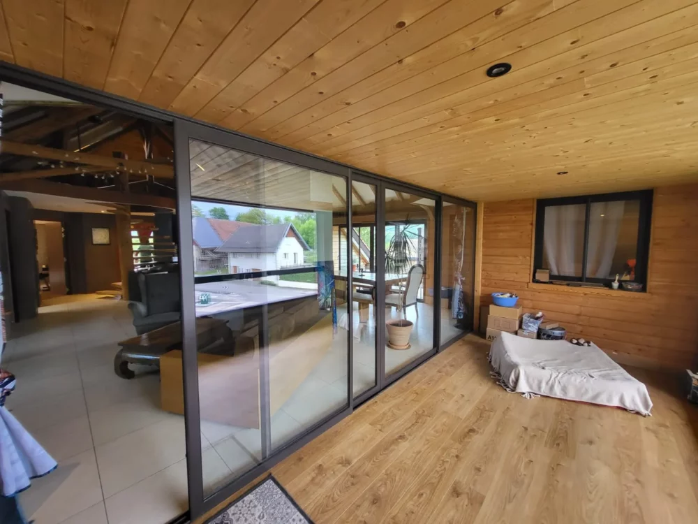 Loft design de 6 pièces à Montagny-les-Lanches terasse 2