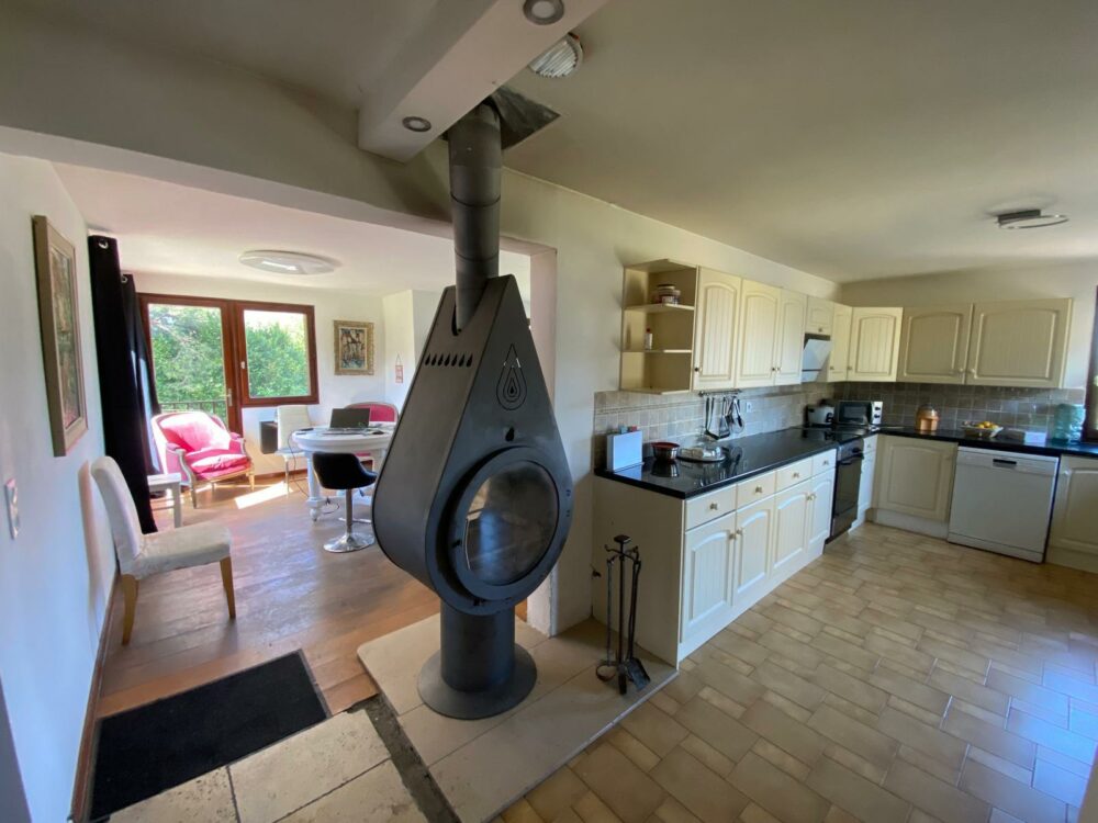 Villa individuelle à Sévrier 5 pièces cuisine